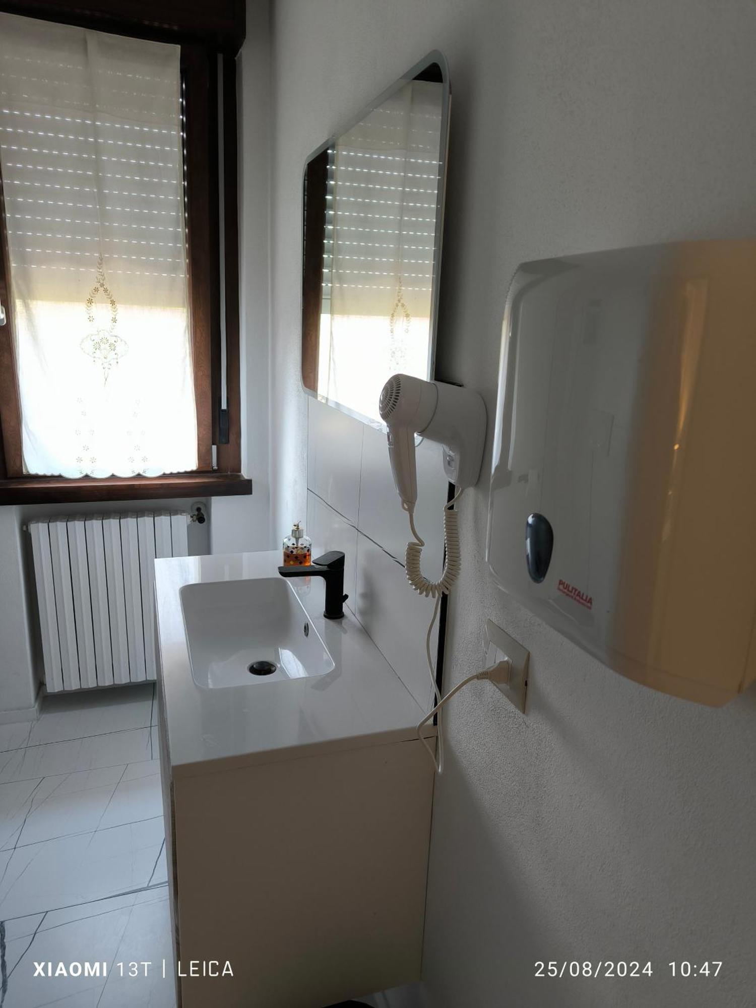 Le Piante Di Casa Samar Bed & Breakfast Castelguelfo Luaran gambar